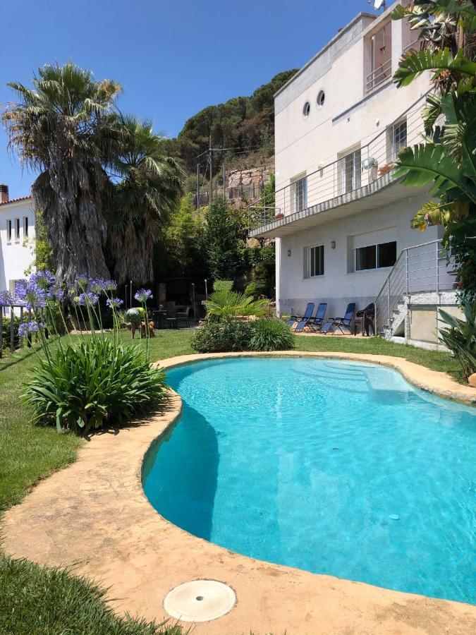 Villa Oasis Costa Brava โยเรตเดมาร์ ภายนอก รูปภาพ
